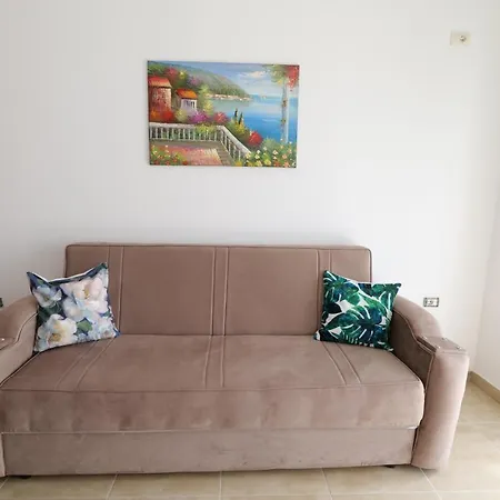 Lovely One Bedroom